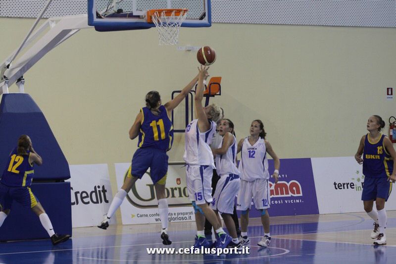 110924 basket 184_tn.jpg